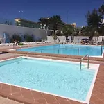 Daire 5 Min Walk From Yumbo 216