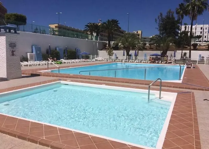 Apartmán 5 Min Walk From Yumbo 216