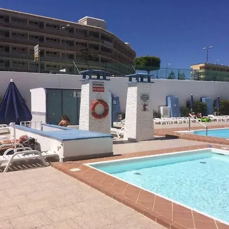 5 Min Walk From Yumbo 216 * 普拉亚戴尔雷安格莱斯