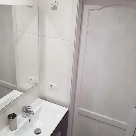 公寓 5 Min Walk From Yumbo 216 *