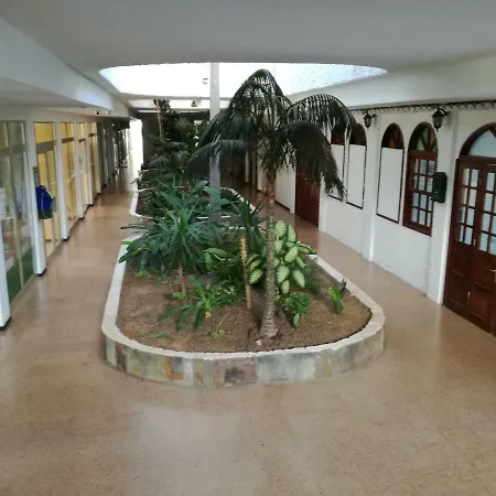 公寓 5 Min Walk From Yumbo 216