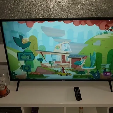 5 Min Walk From Yumbo 216