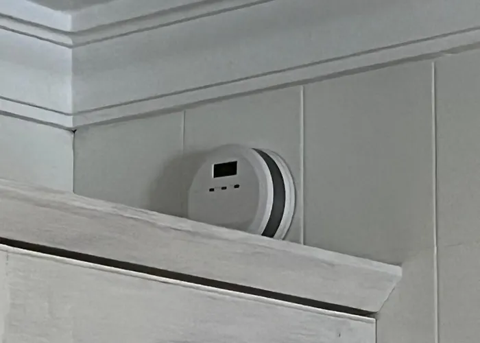 Apartment 5 Min Walk From Yumbo 216 *