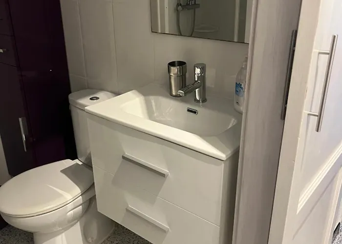 5 Min Walk From Yumbo 216 Appartement *