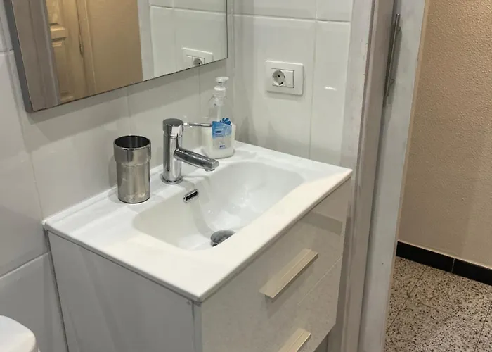 Апартаменты 5 Min Walk From Yumbo 216 Плайя-дель-Инглес