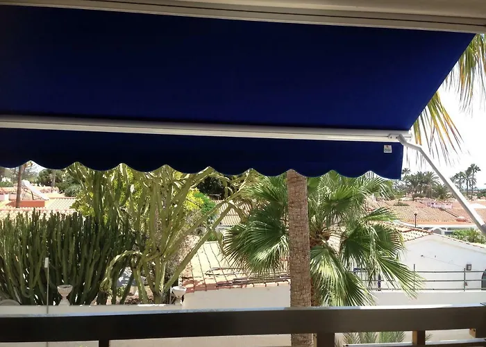 Апартаменты 5 Min Walk From Yumbo 216 *