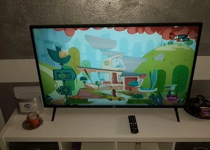 5 Min Walk From Yumbo 216