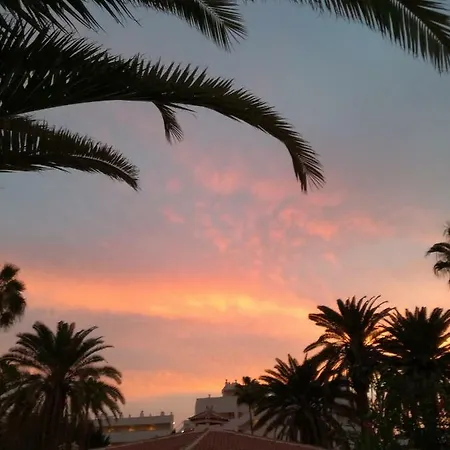 Apartmán 5 Min Walk From Yumbo 216 *