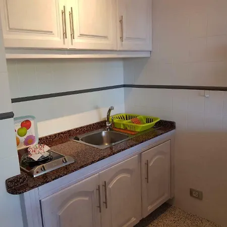 Apartmán 5 Min Walk From Yumbo 216 *