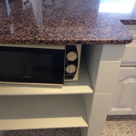 5 Min Walk From Yumbo 216 *